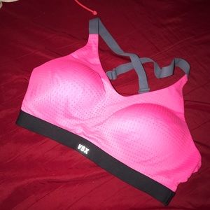 VS Sports Bra